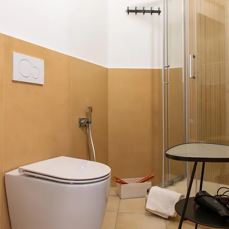 Accoglienti Stazione Piazza Principe - 5 Min Treni Crociere