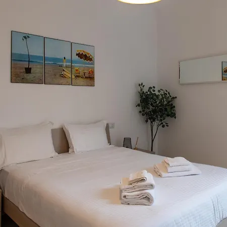 Accoglienti Stazione Piazza Principe - 3 Min Treni Crociere 3*