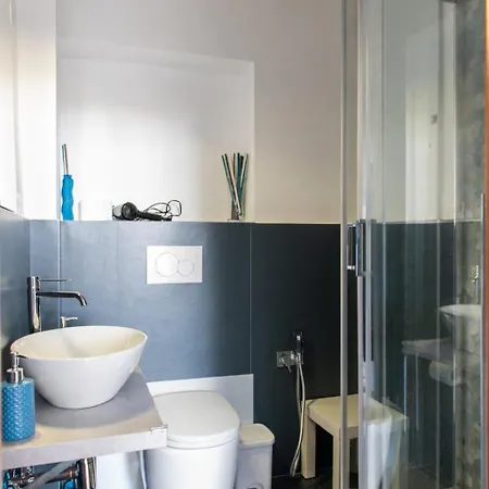 Accoglienti Stazione Piazza Principe - 5 Min Treni Crociere Vendégház Genova